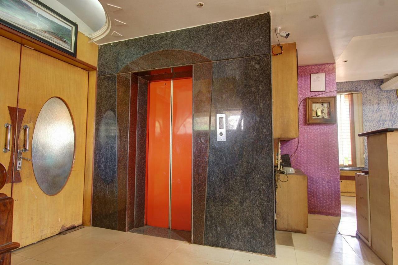 بادامي Hotel Rajsangam International المظهر الخارجي الصورة