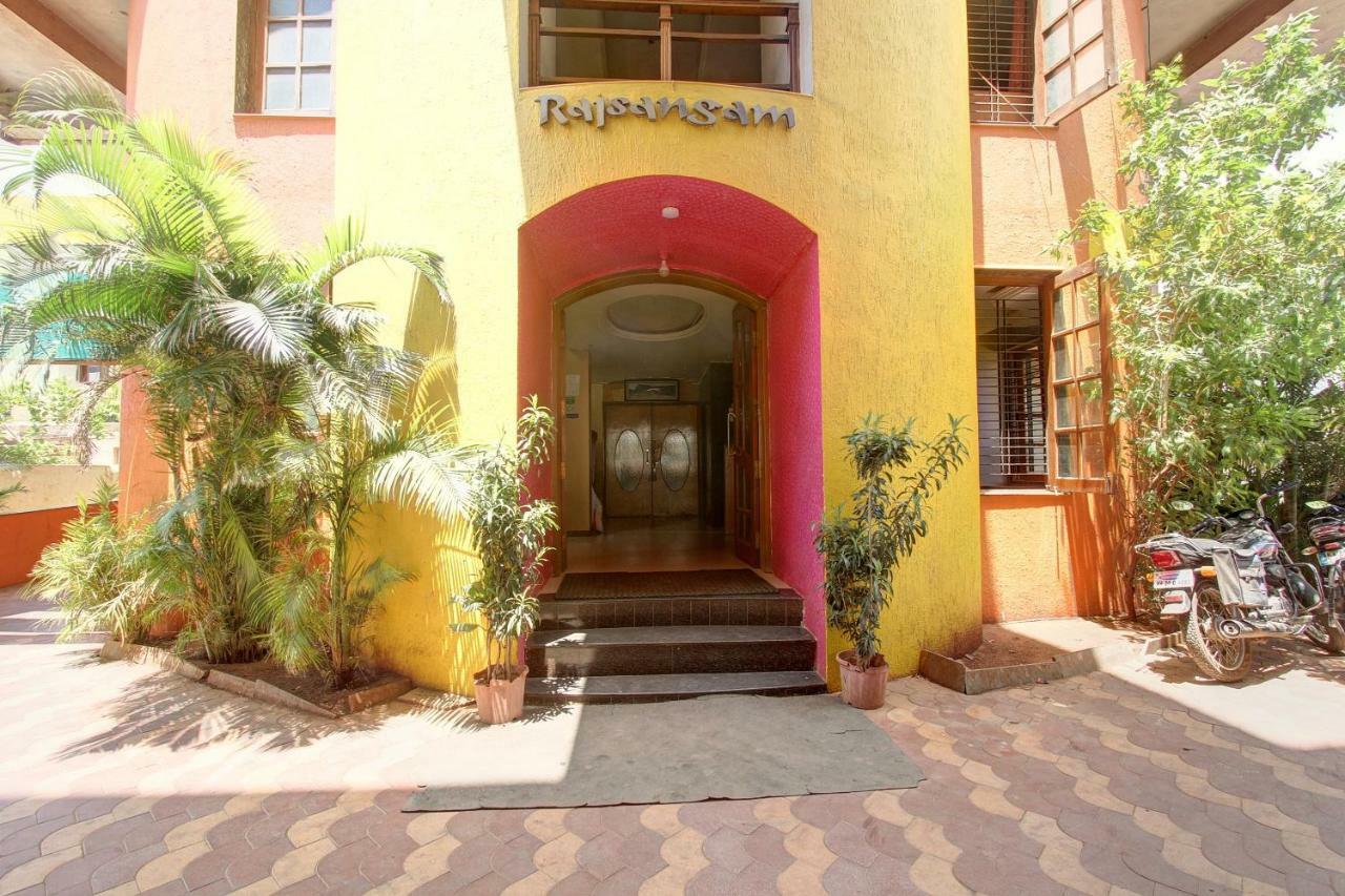 بادامي Hotel Rajsangam International المظهر الخارجي الصورة